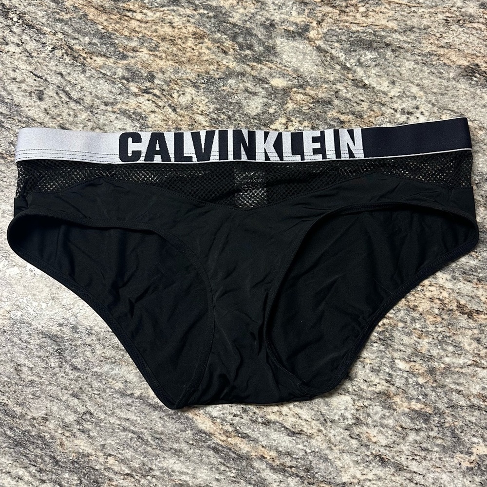 NWOT Calvin Klein Black Panties